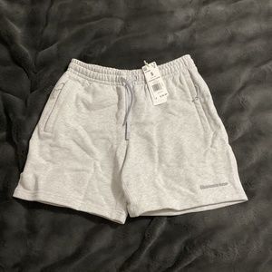 Adidas basic shorts